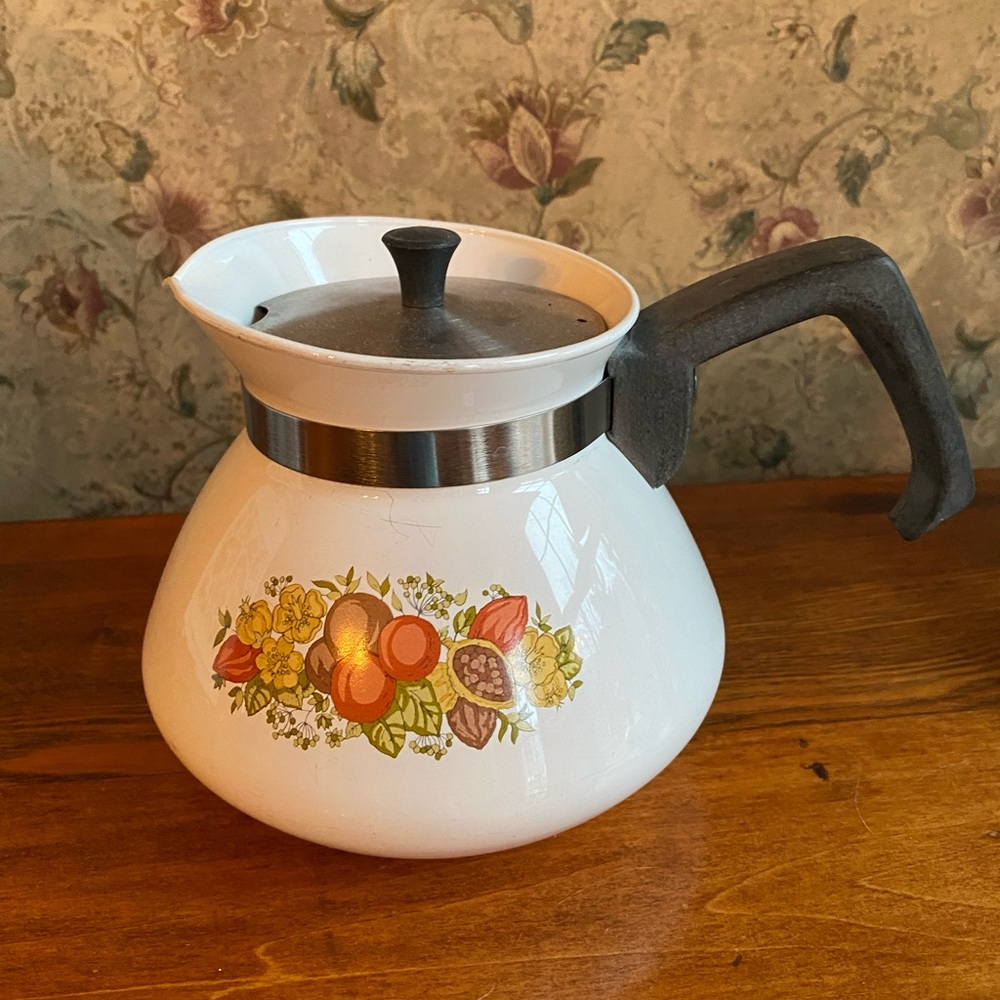 Vintage Corning Ware Spice of Life No P104-B 900ml with metal lid (900 ml)